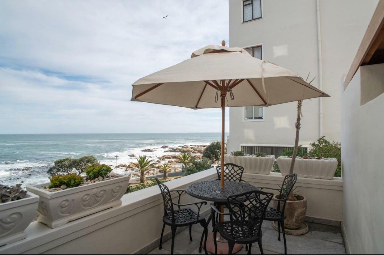 קייפטאון Bantry Beach Luxury Suites מראה חיצוני תמונה