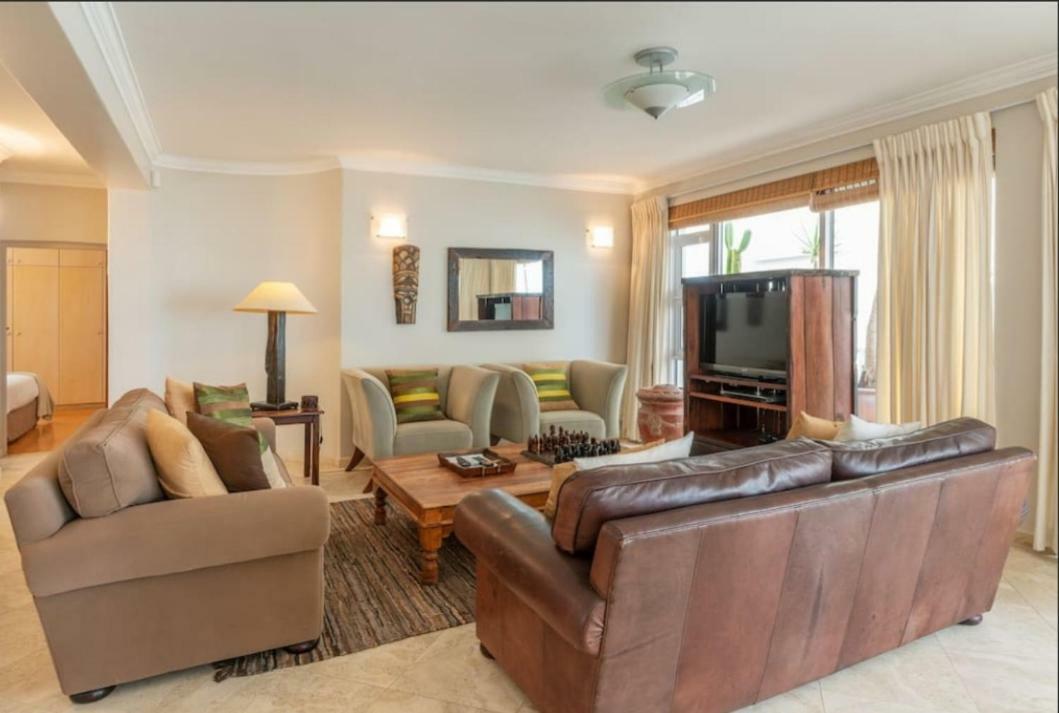 קייפטאון Bantry Beach Luxury Suites מראה חיצוני תמונה