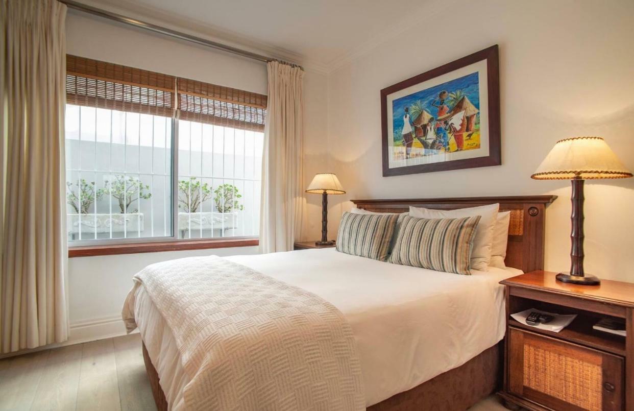 קייפטאון Bantry Beach Luxury Suites מראה חיצוני תמונה