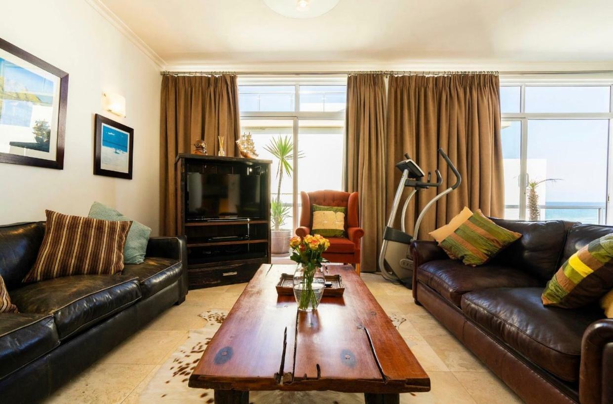 קייפטאון Bantry Beach Luxury Suites מראה חיצוני תמונה