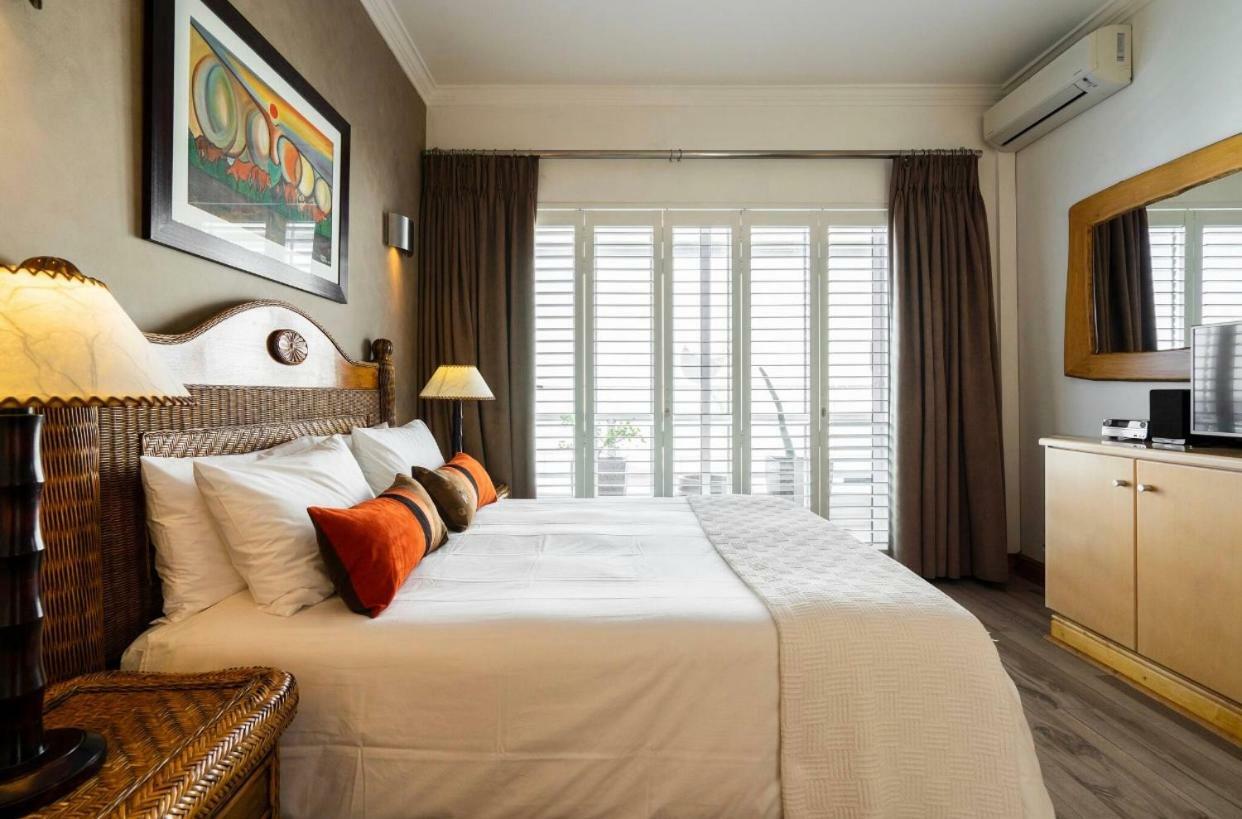 קייפטאון Bantry Beach Luxury Suites מראה חיצוני תמונה