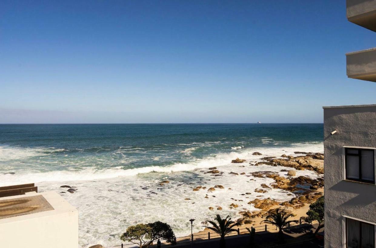 קייפטאון Bantry Beach Luxury Suites מראה חיצוני תמונה