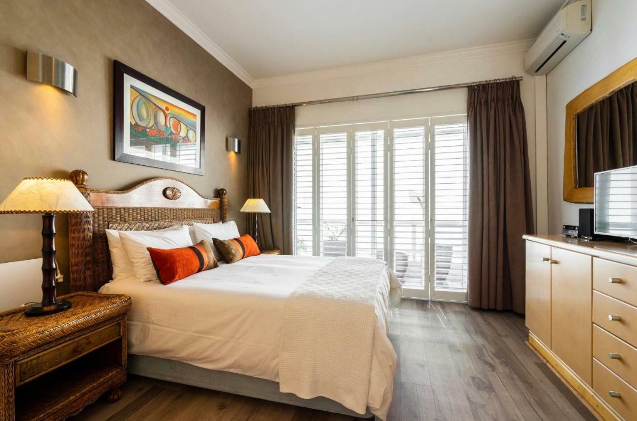 קייפטאון Bantry Beach Luxury Suites מראה חיצוני תמונה